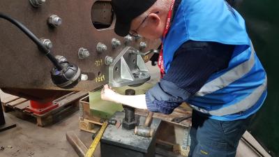 Click to enlarge Highslide JS