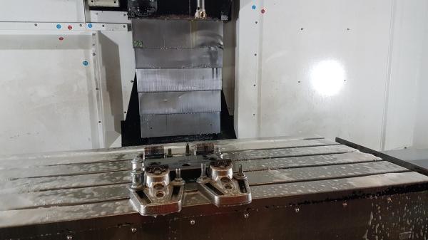 Click to enlarge Highslide JS